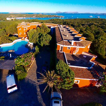 Hotel Valdiola Порто-Черво Экстерьер фото