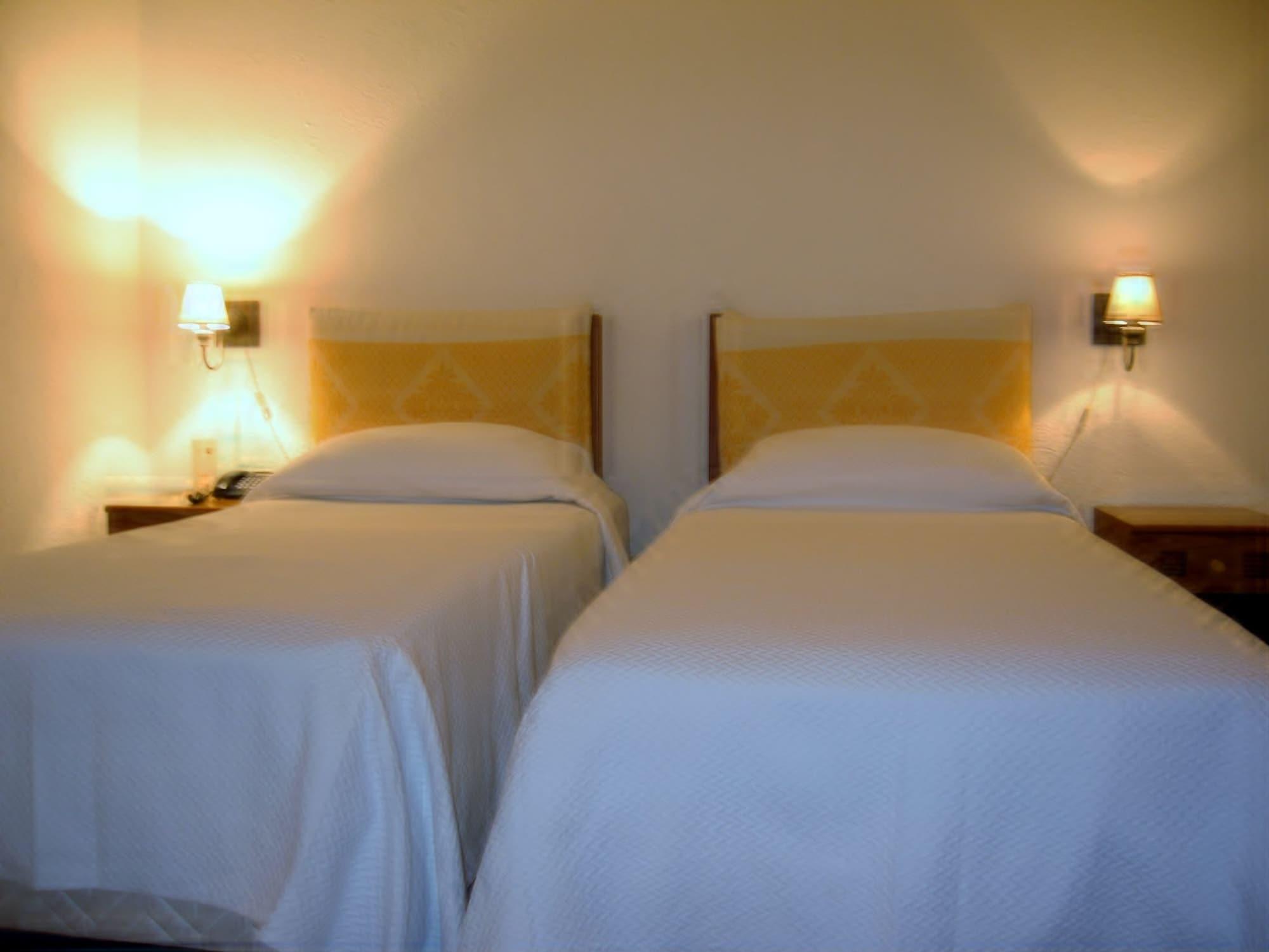Hotel Valdiola Порто-Черво Экстерьер фото